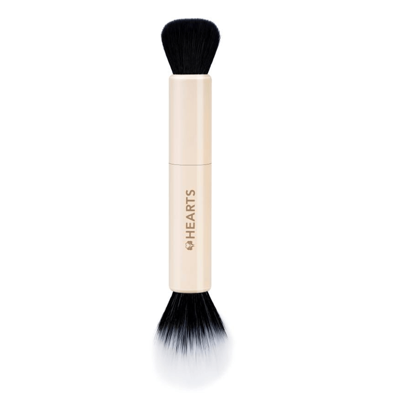 Hearts Do Makeup Brush -B001