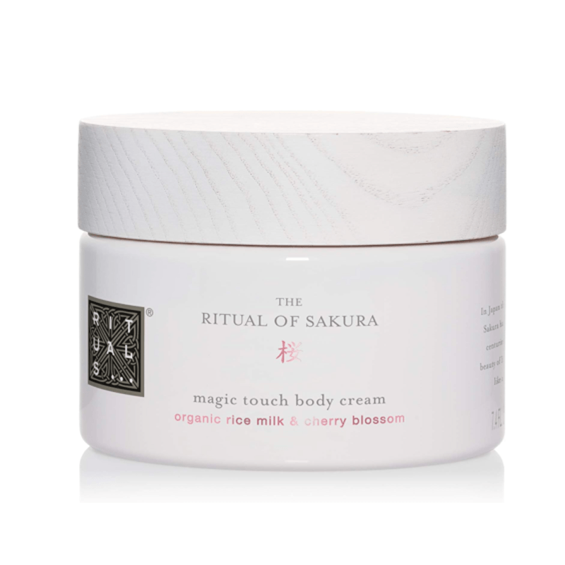 ريتشوال أوف ساكورا كريم للجسم