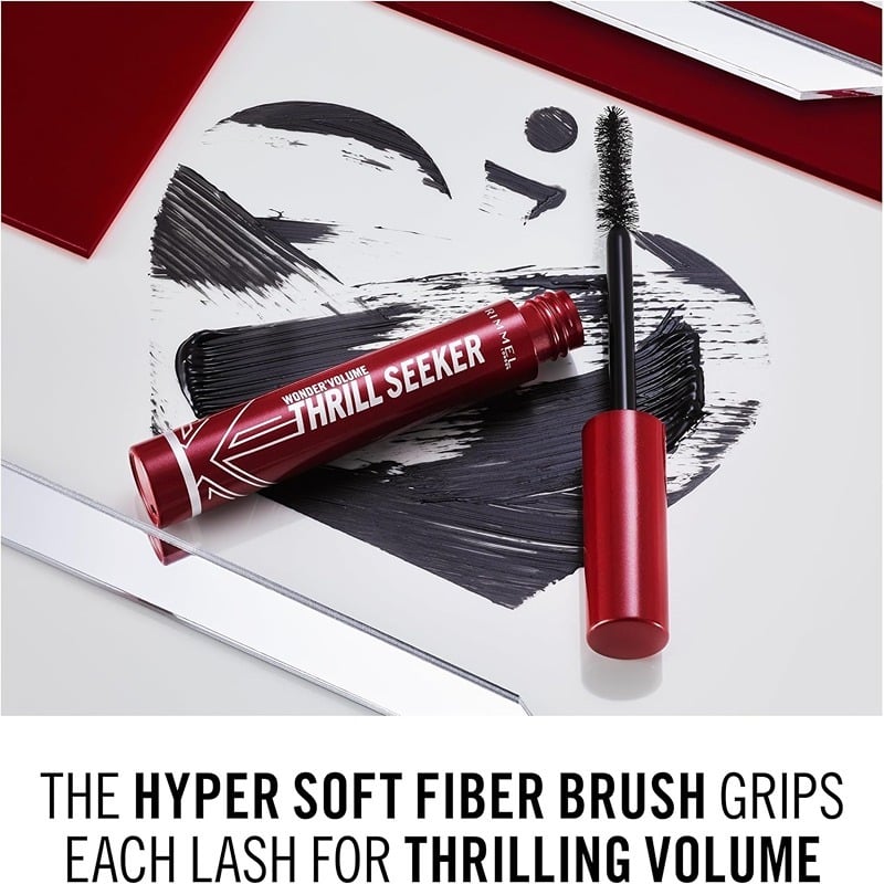 ريميل وندر فوليوم ثريل سيكر - 01 أسود شديد