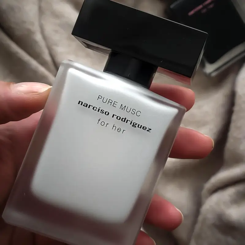 نارسيسو رودريغيز عطر فور هير بيور مسك أو دي بارفان